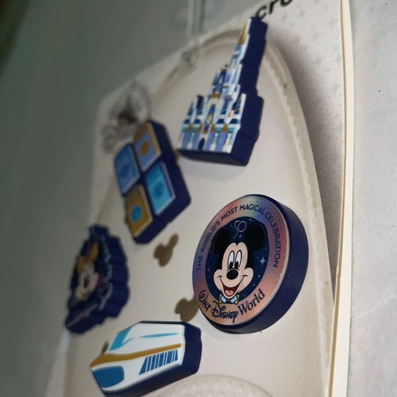 Walt Disney World 50th Anniversary Jibbitz Set by Crocs - Picture 9 of 12